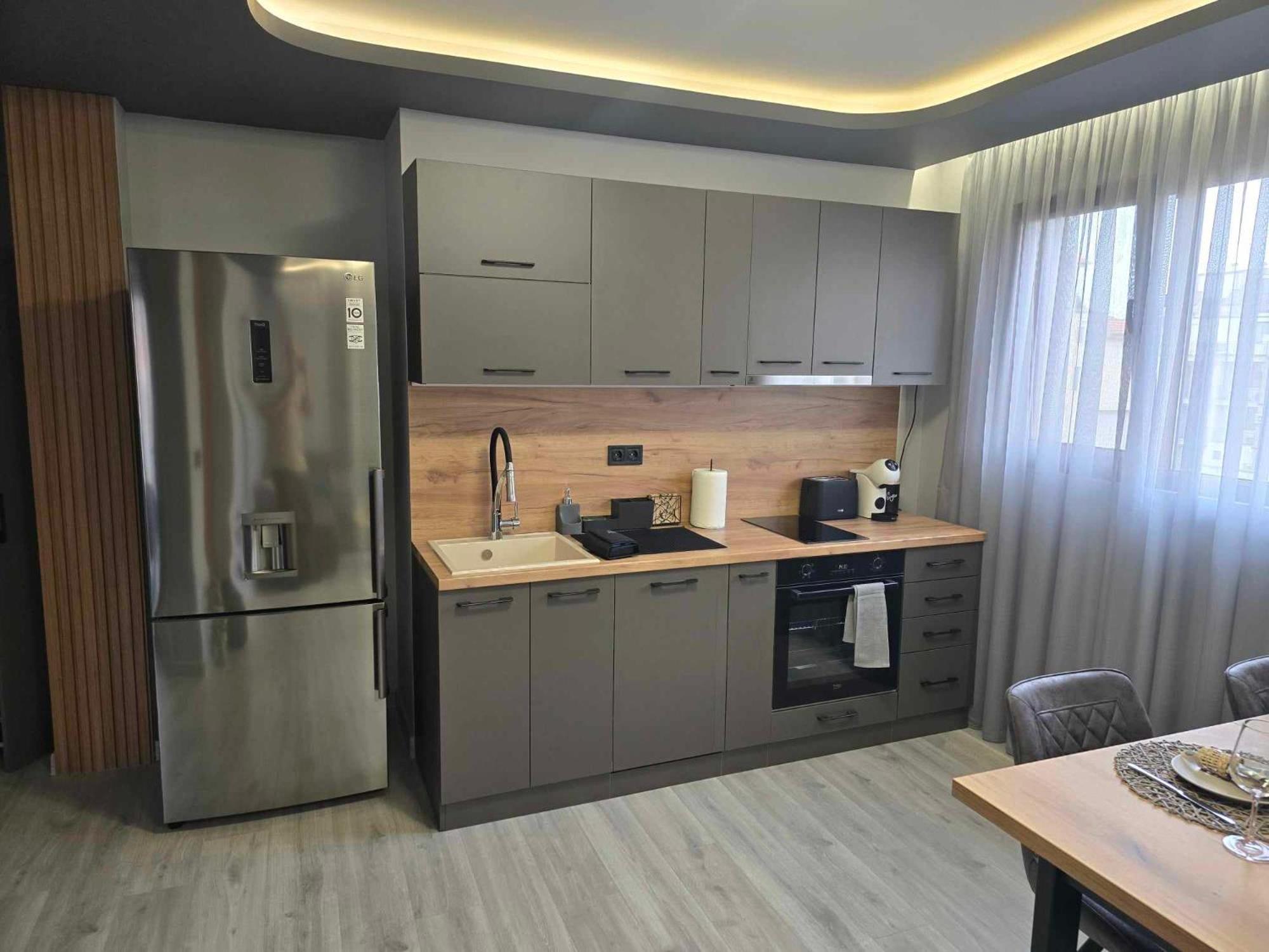 Luxury City Centre Appartment Iva Sliven Exteriör bild